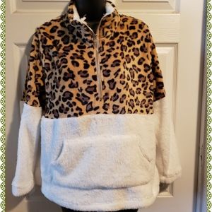 Pullover Ladies Sherpa (stretchy) $8 ea